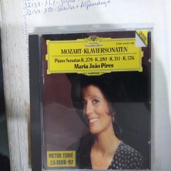 Cover Present album thumb