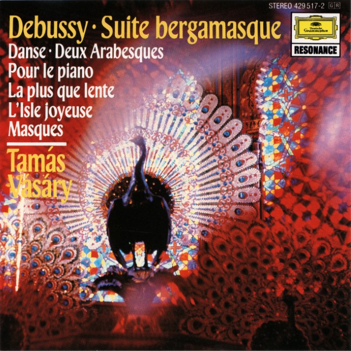 Suite bergamasque / Danse / Deux arabesques / Pour le piano / La plus que lente / L’Isle joyeuse / Masques