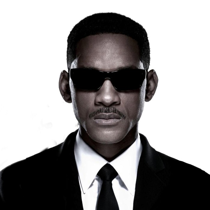 Men in Black (1997) cover