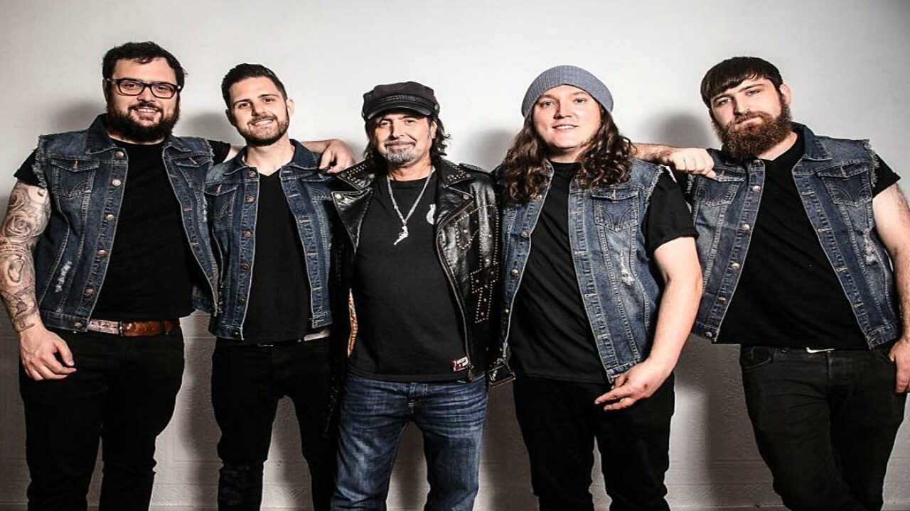 Phil Campbell and the Bastard Sons — Photo
