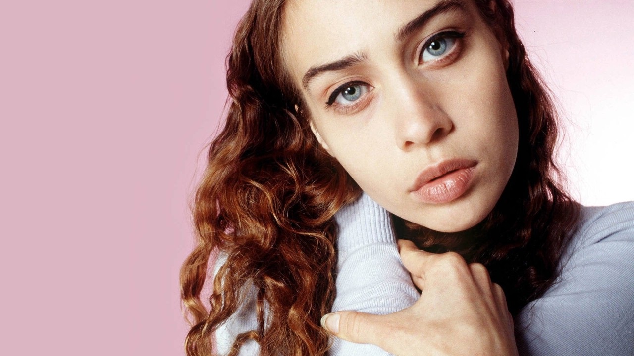 Header Banner Fiona Apple