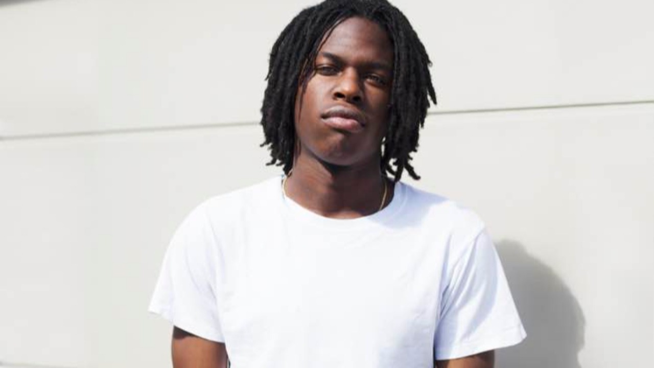Photo of Daniel Caesar
