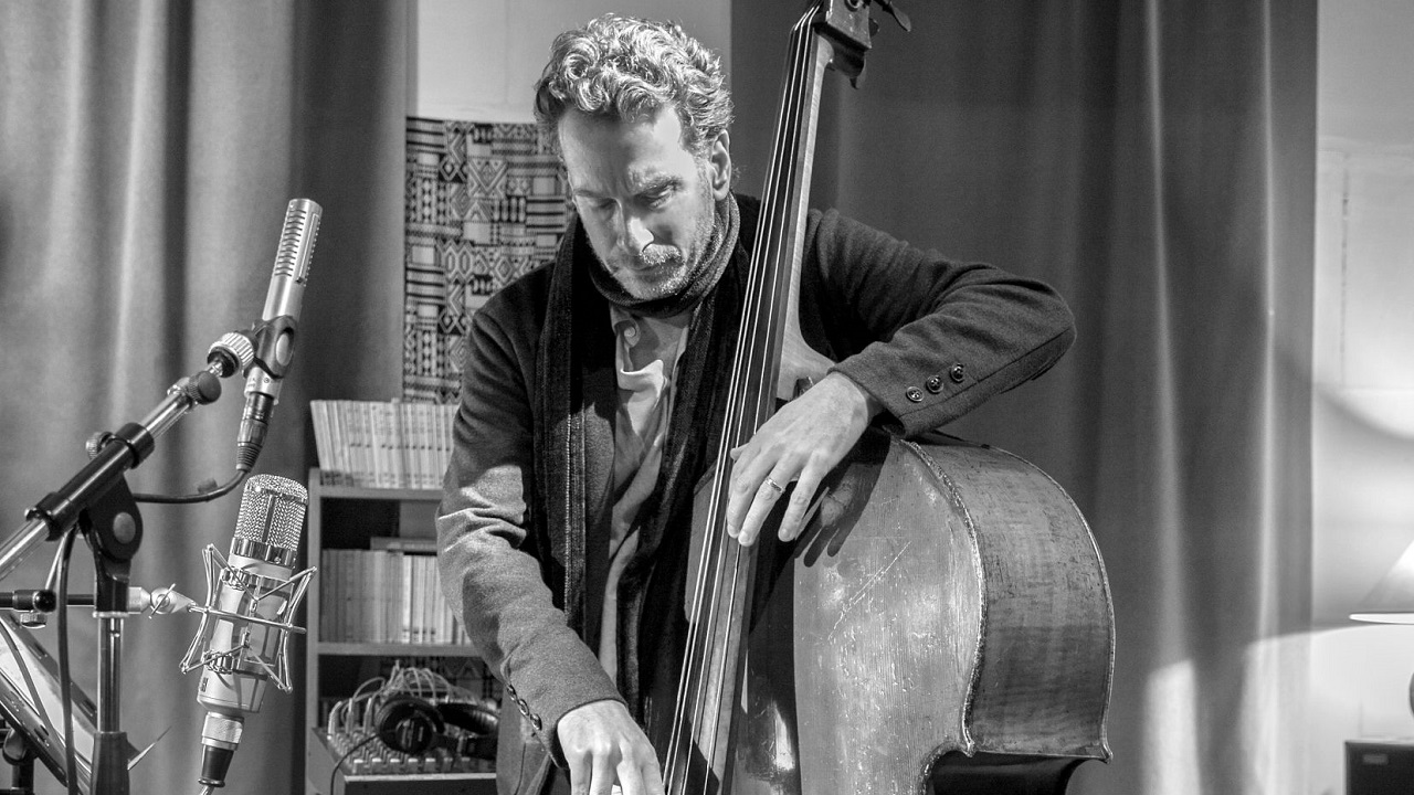 Larry Grenadier — Photo
