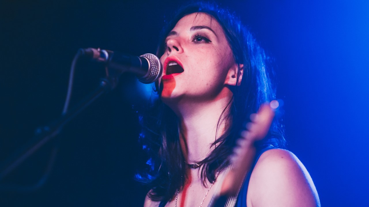 Header Banner Sharon Van Etten