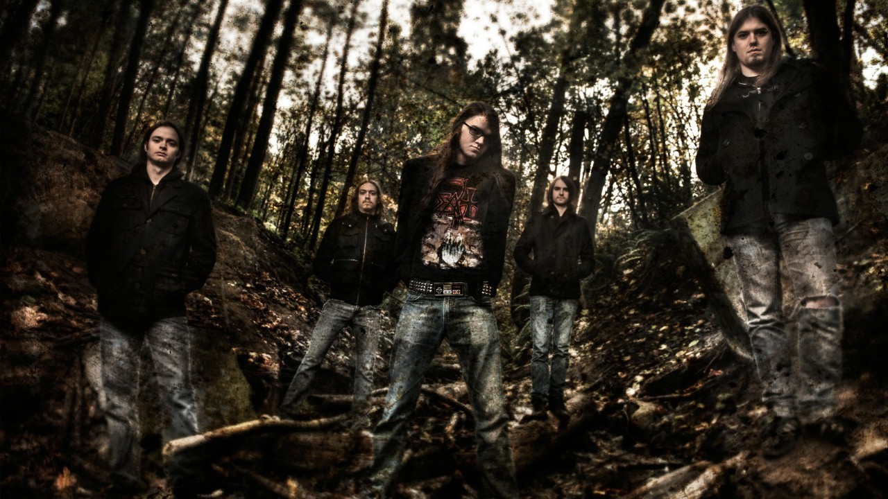 7 Horns 7 Eyes — Photo