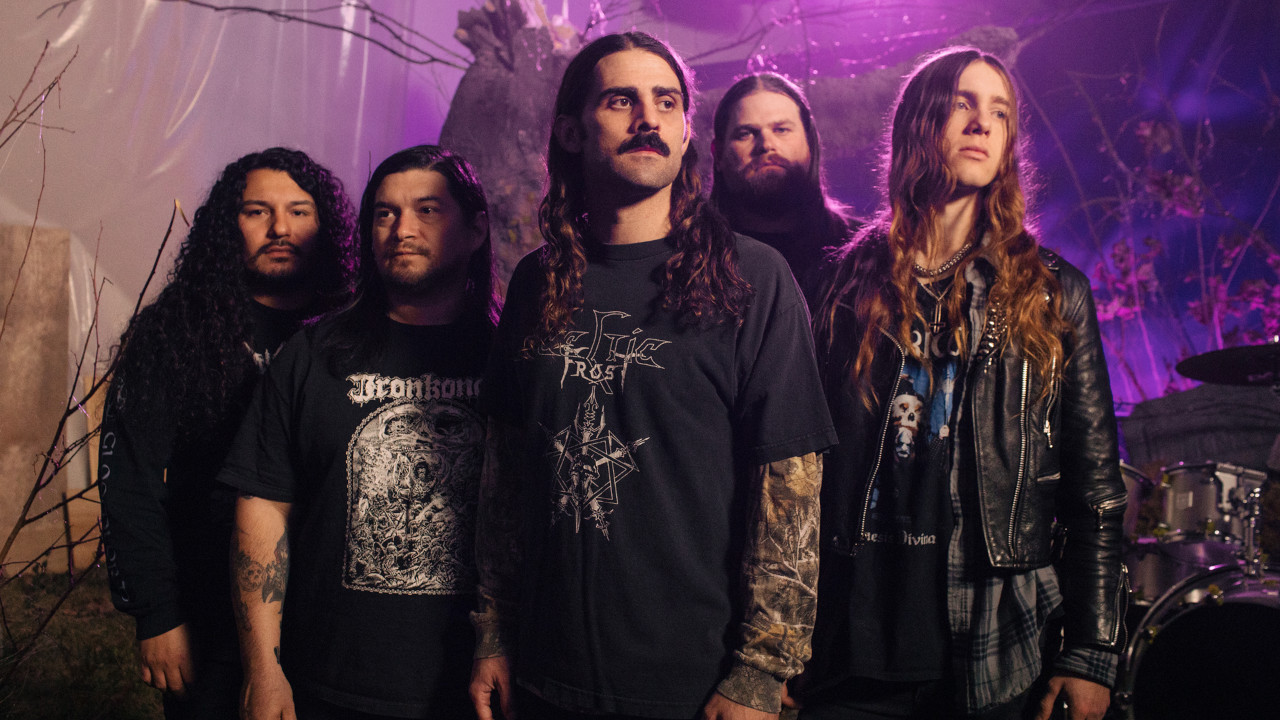 Gatecreeper — Photo