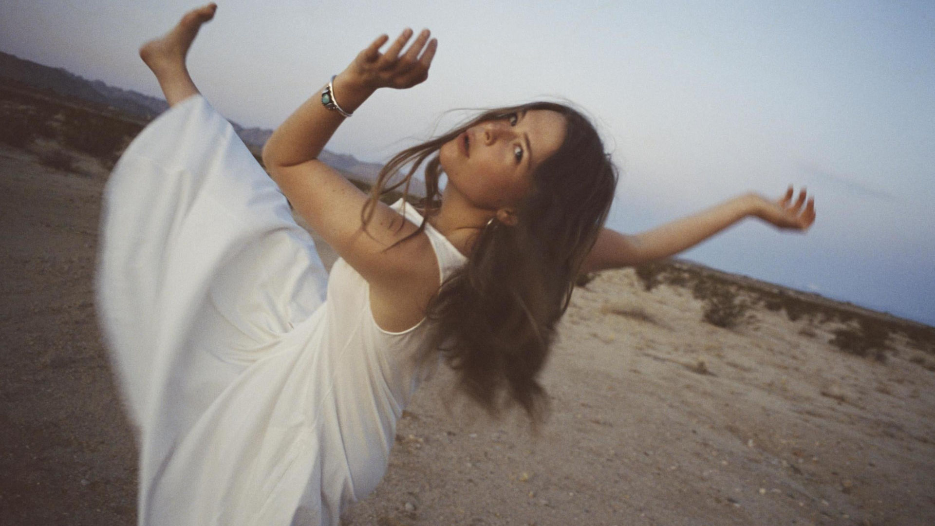 Header Banner Maggie Rogers