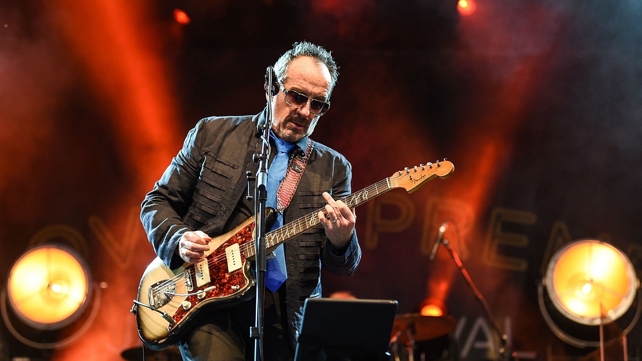 Elvis Costello — Photo