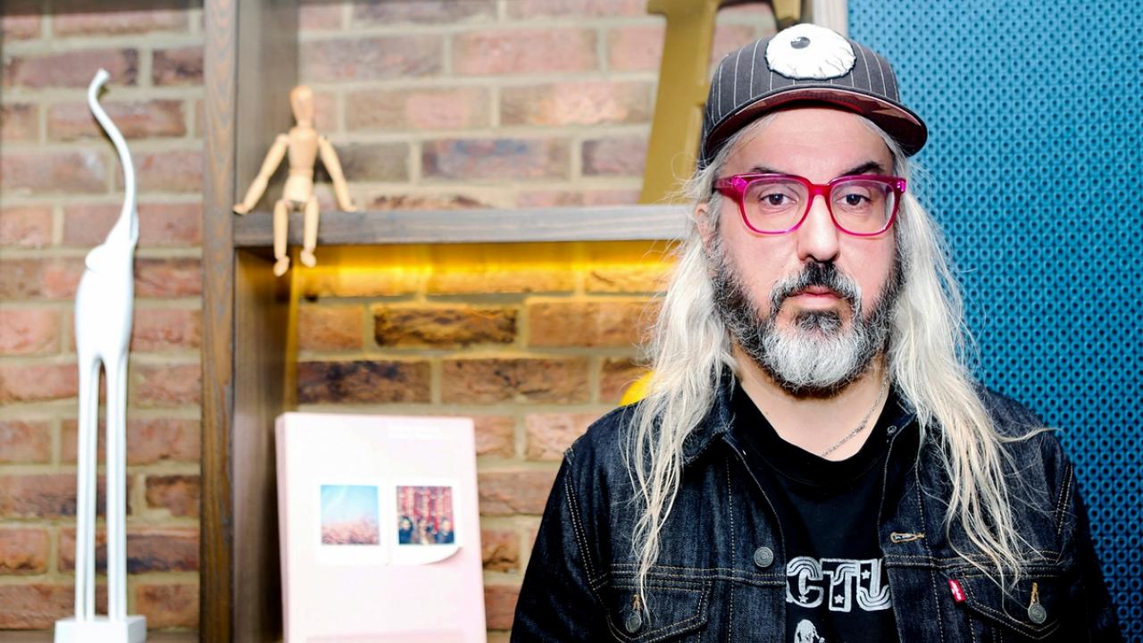 J Mascis