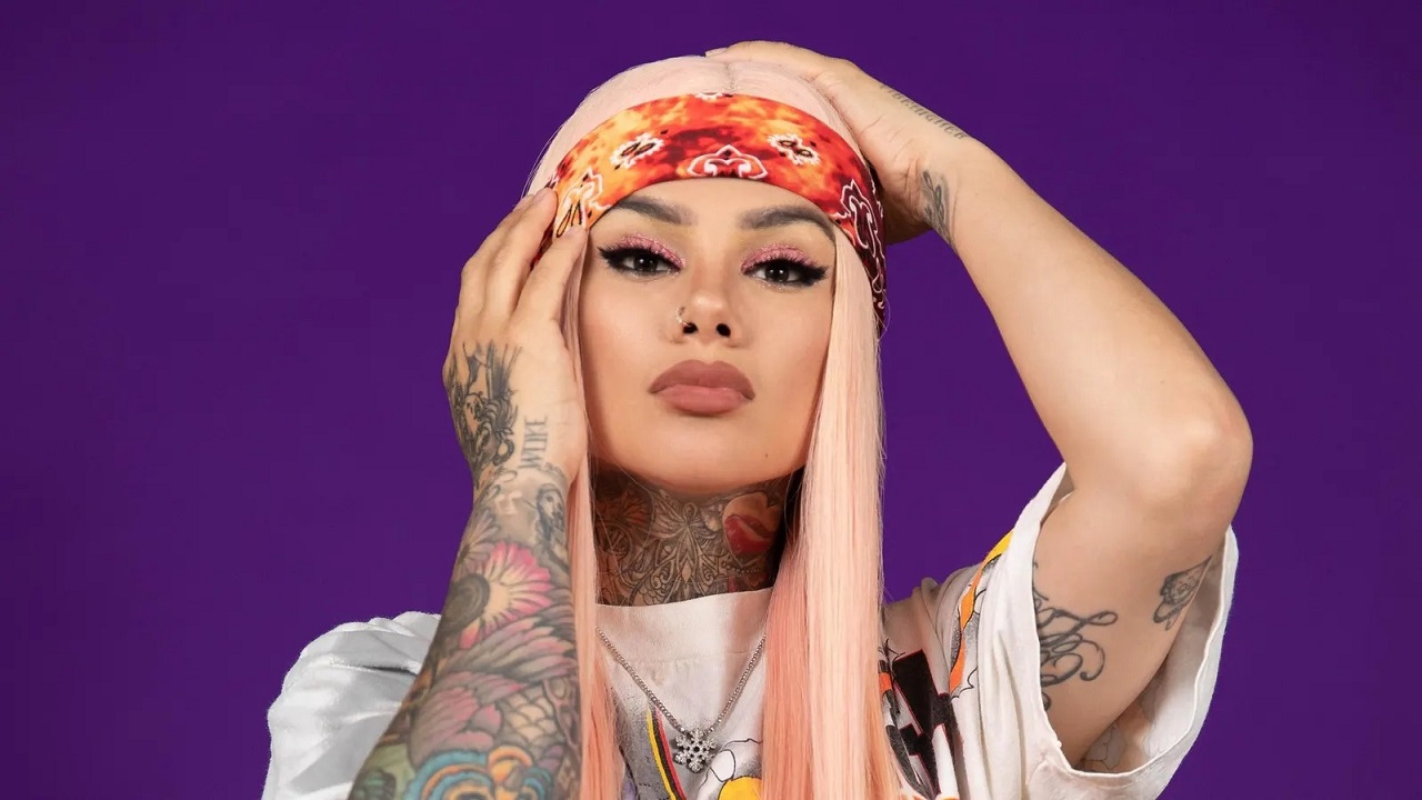 Snow tha Product — Photo