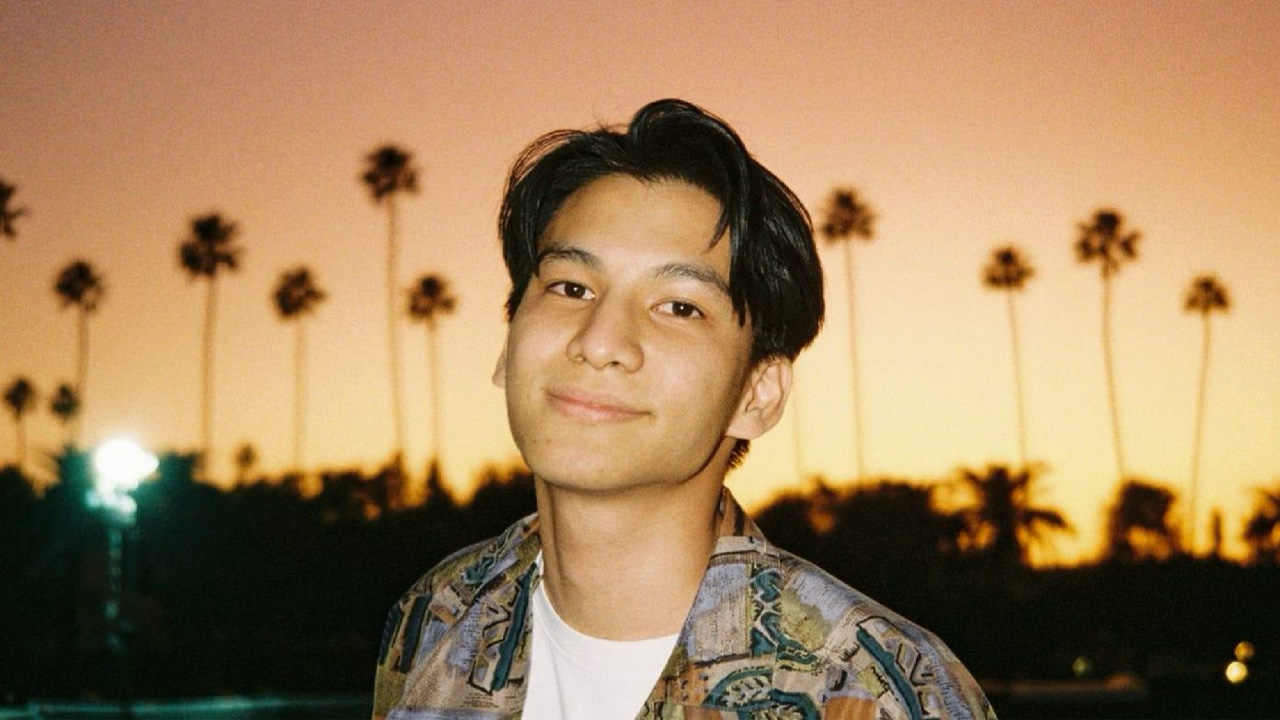 Photo of Phum Viphurit