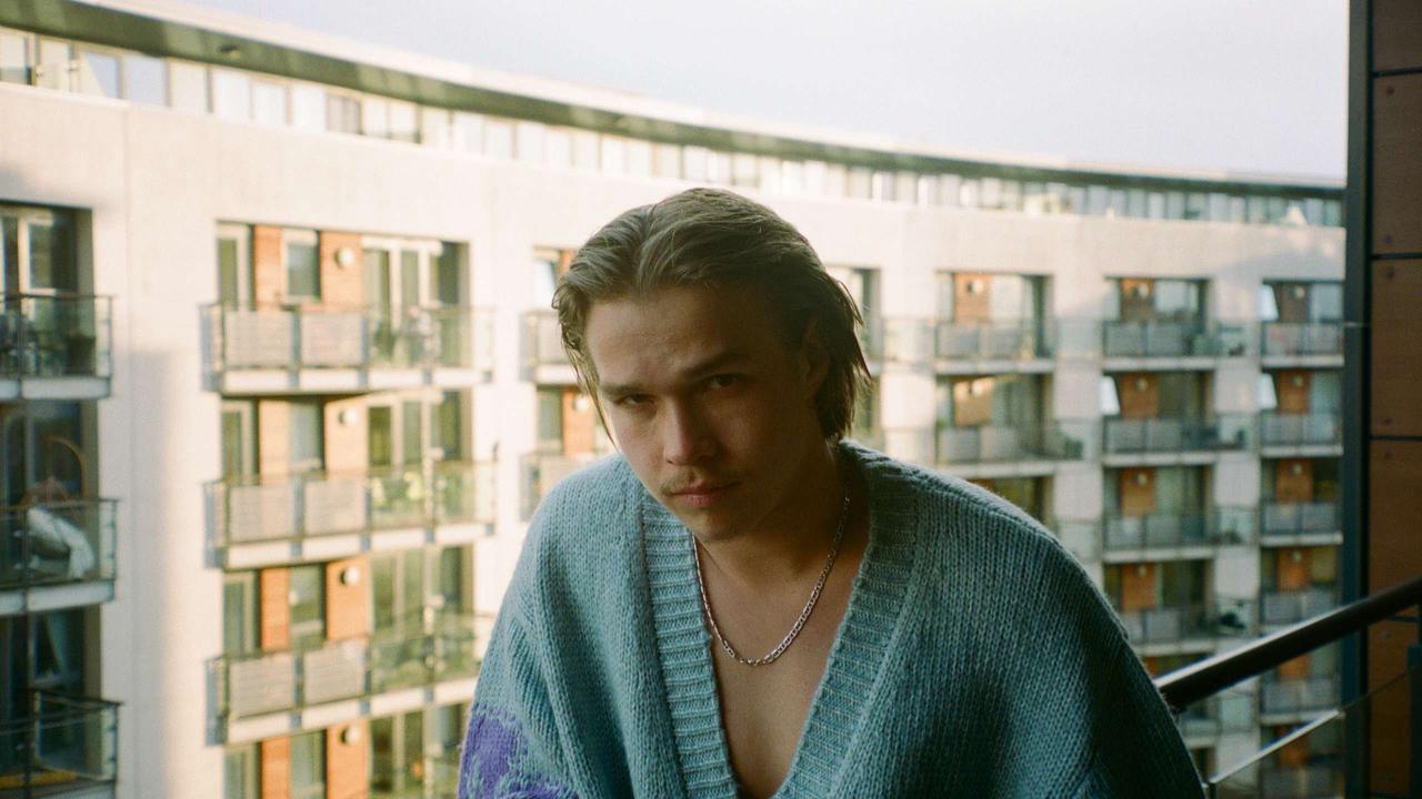 Oliver Malcolm — Photo