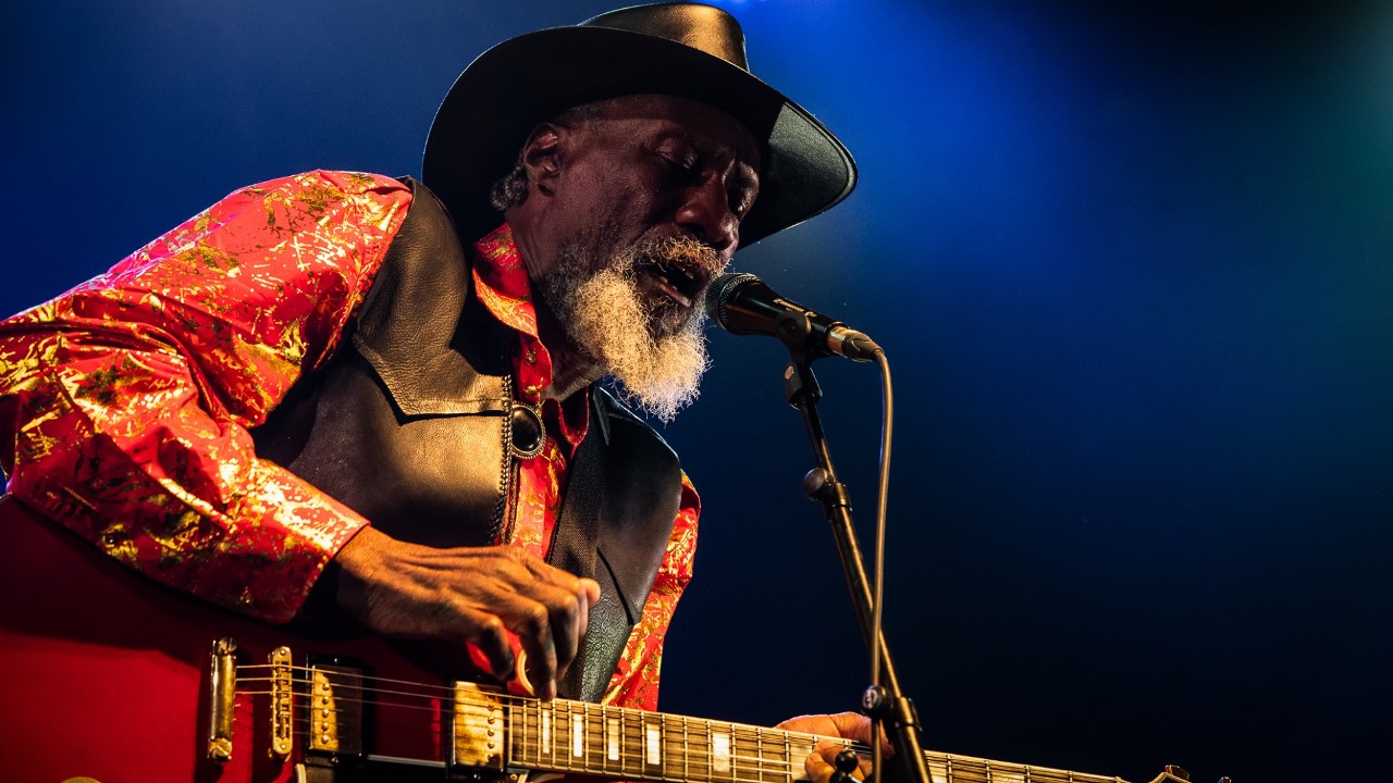 Robert Finley — Photo