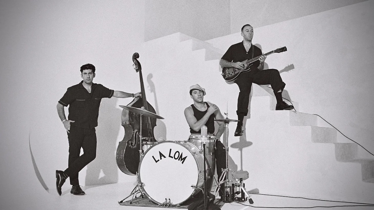 LA LOM — Photo