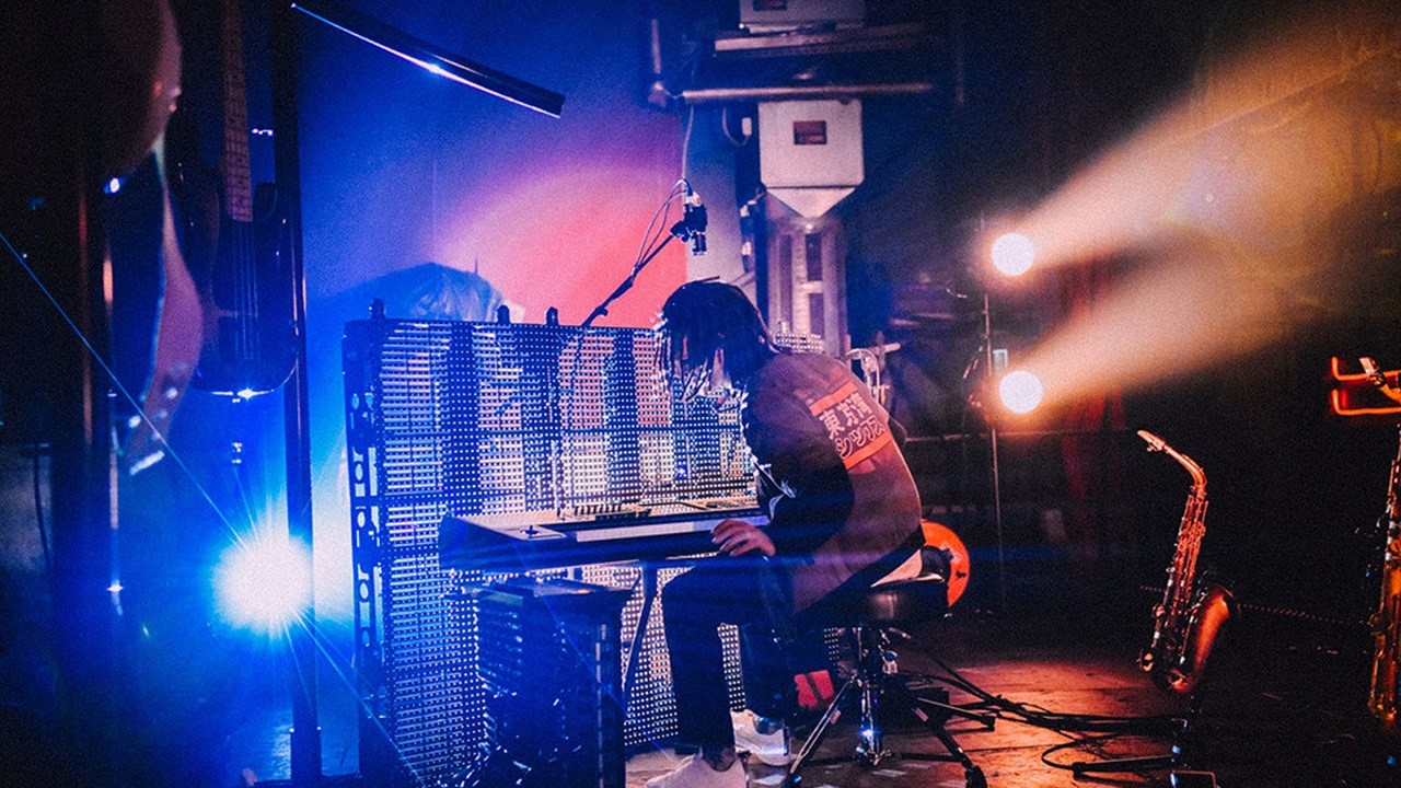 FKJ — Photo
