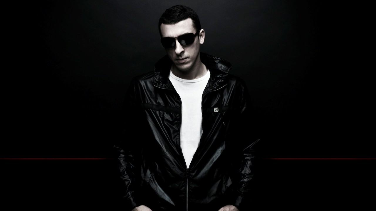 Astrix — Photo