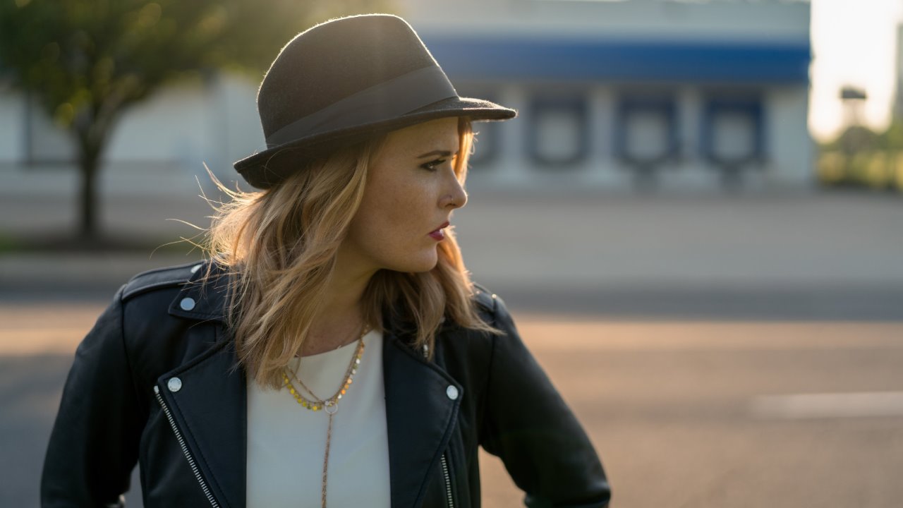 Elles Bailey — Photo