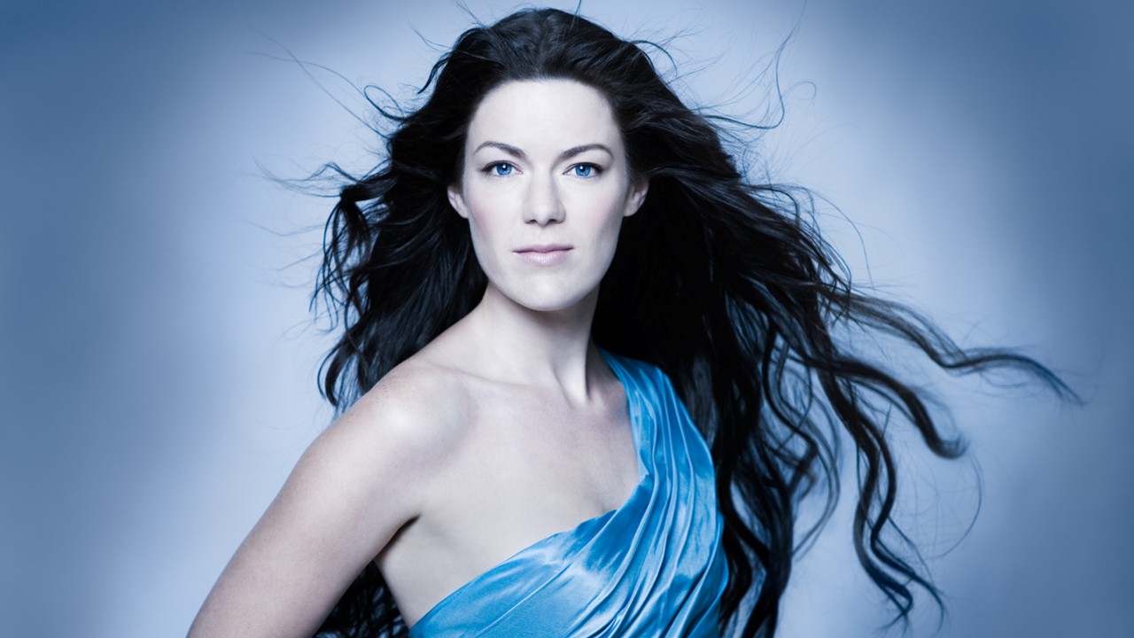 Emilie‐Claire Barlow