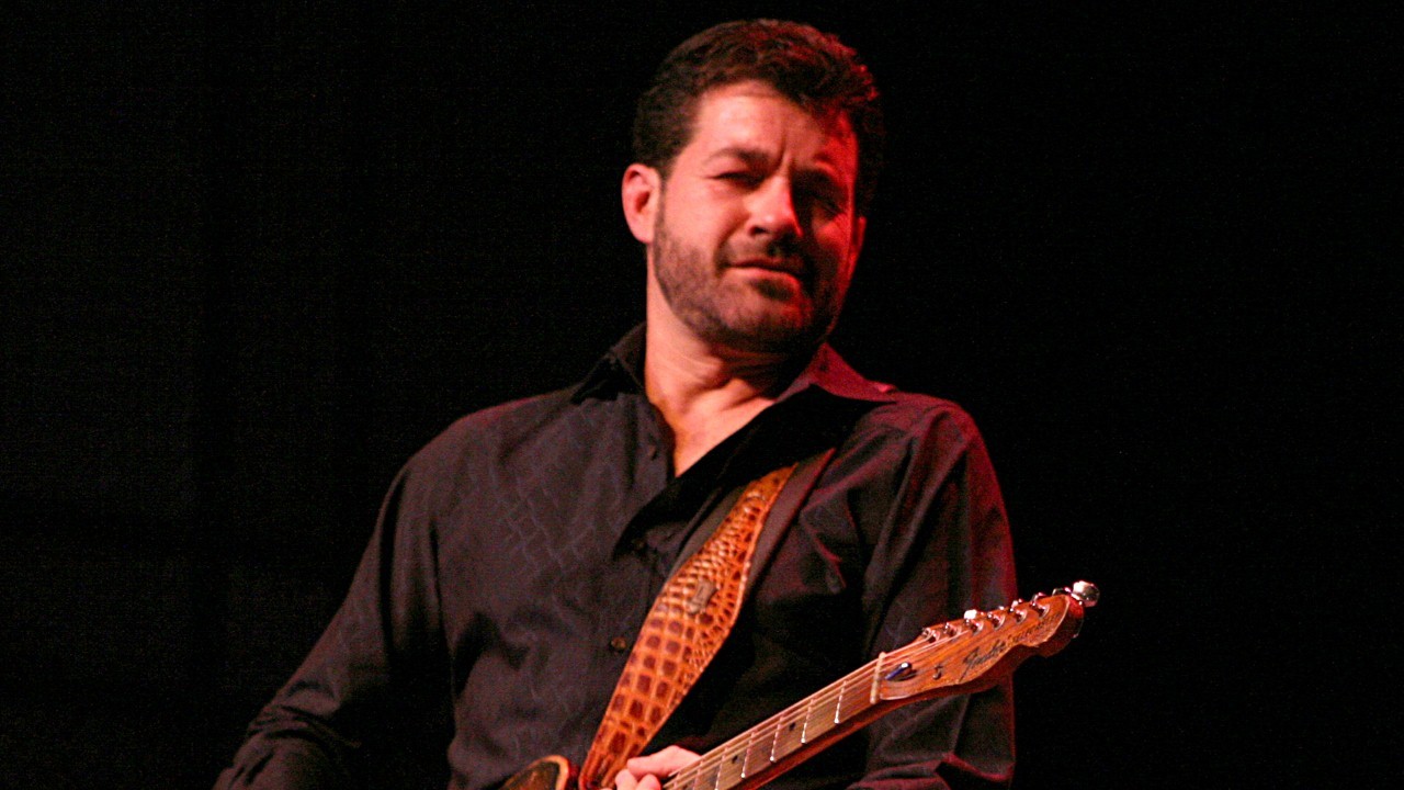 Tab Benoit — Photo · live_stage