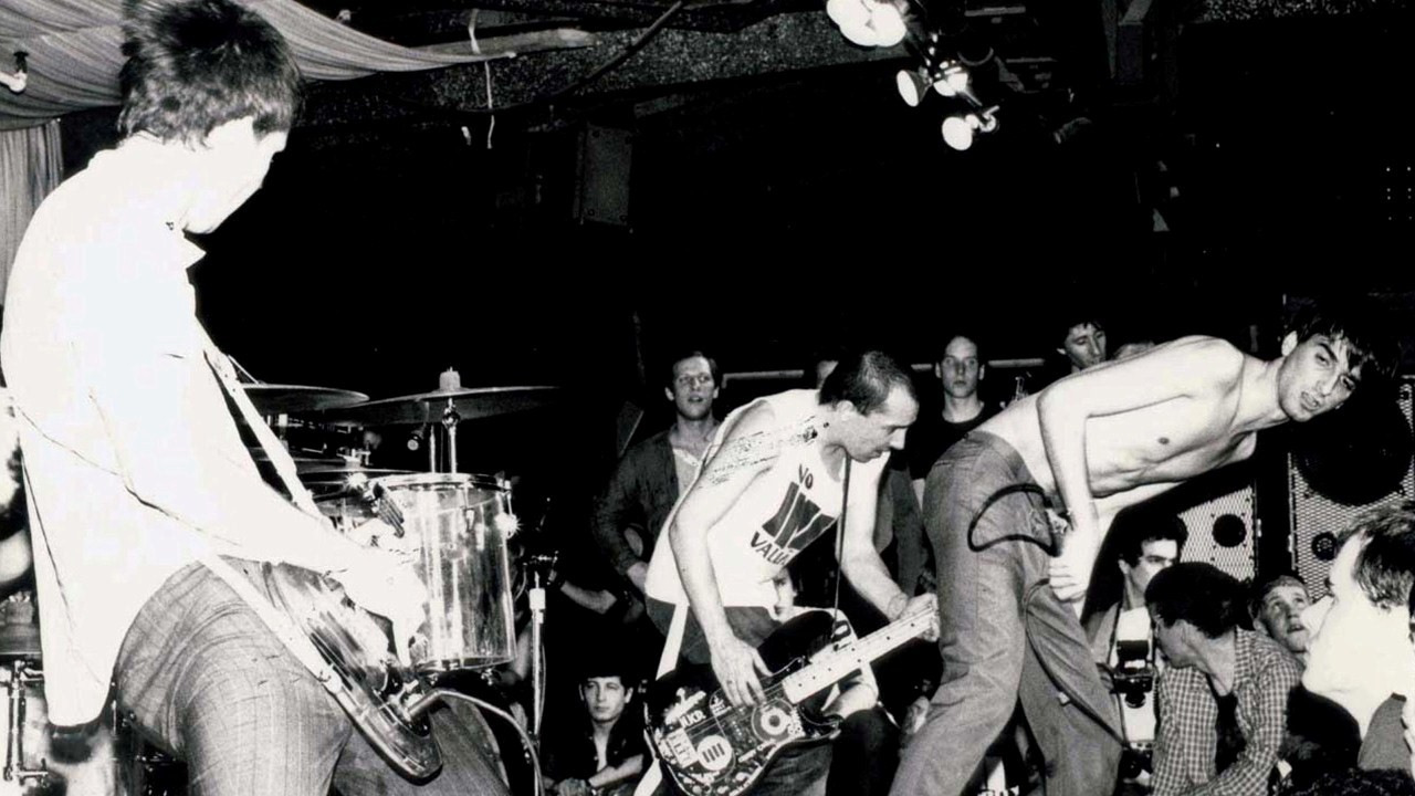 Black Flag — Photo