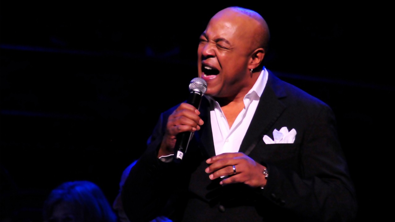 Peabo Bryson — Photo