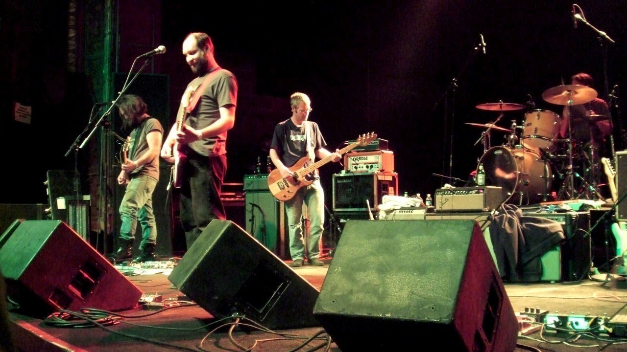 Header Banner Built To Spill