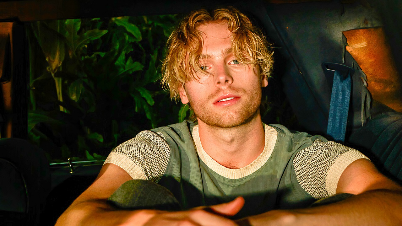 Header Banner Luke Hemmings
