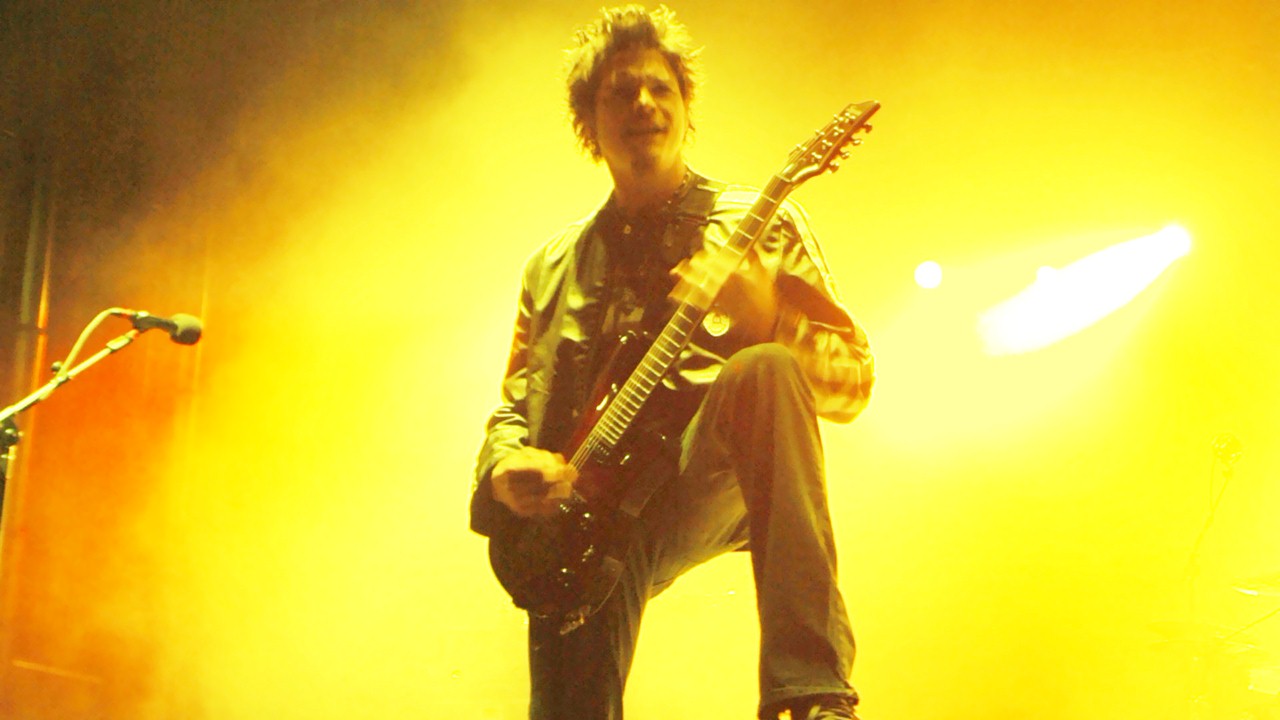 Header Banner Crossfade