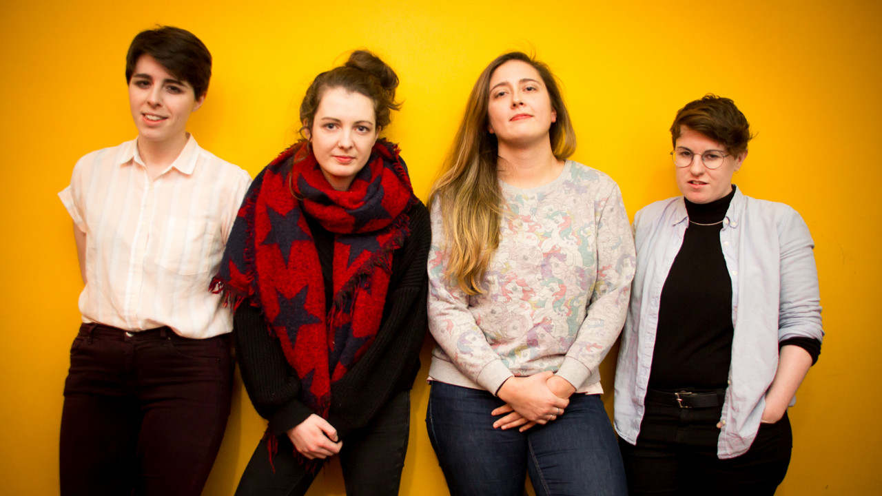 Pillow Queens — Photo