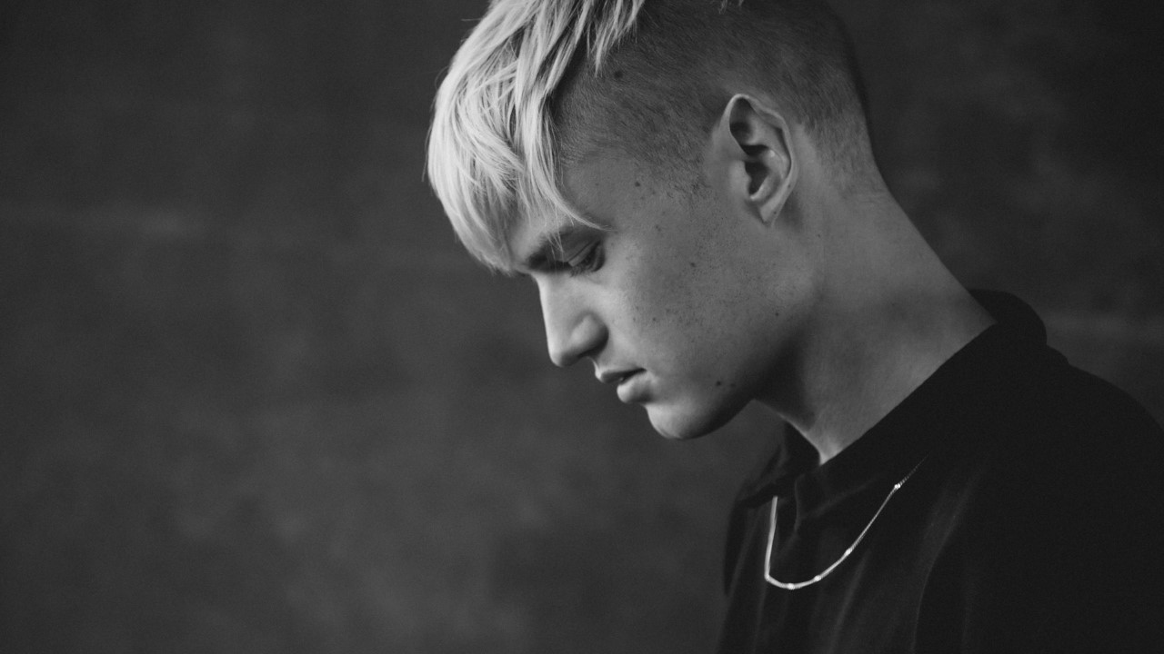 Adrian Lux — Photo