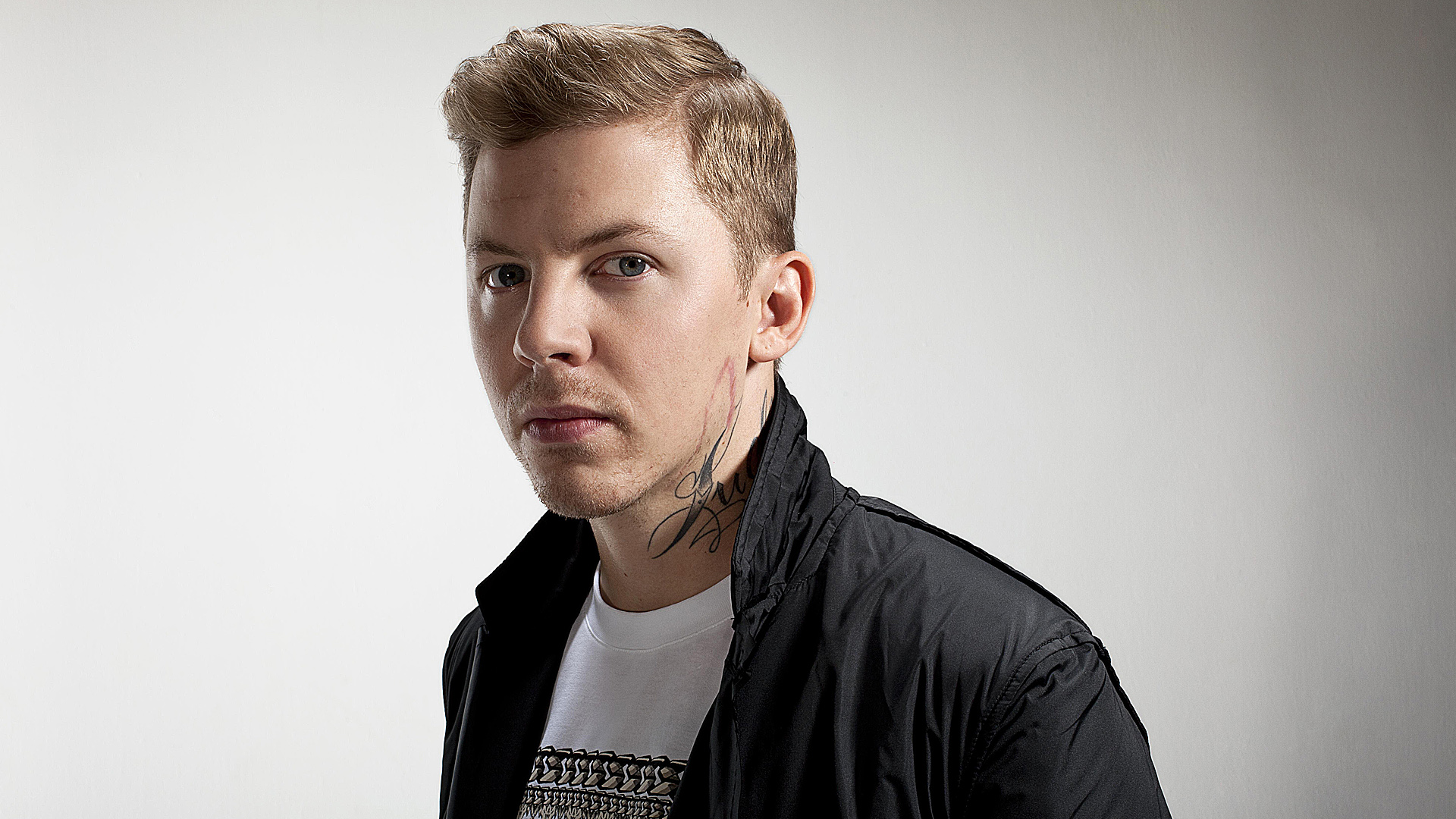 Header Banner Professor Green