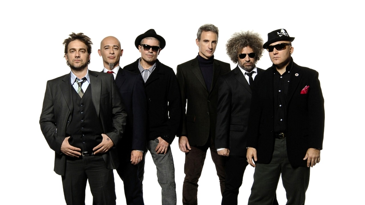 Los Fabulosos Cadillacs — Photo
