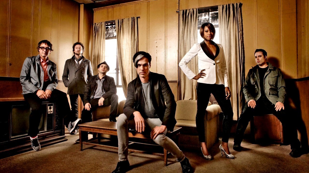 Header Banner Fitz and The Tantrums