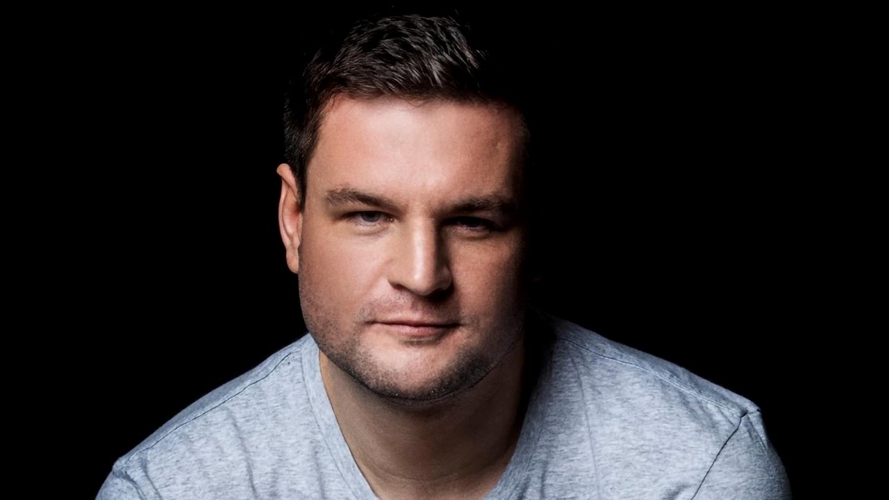 Grum — Photo · promo