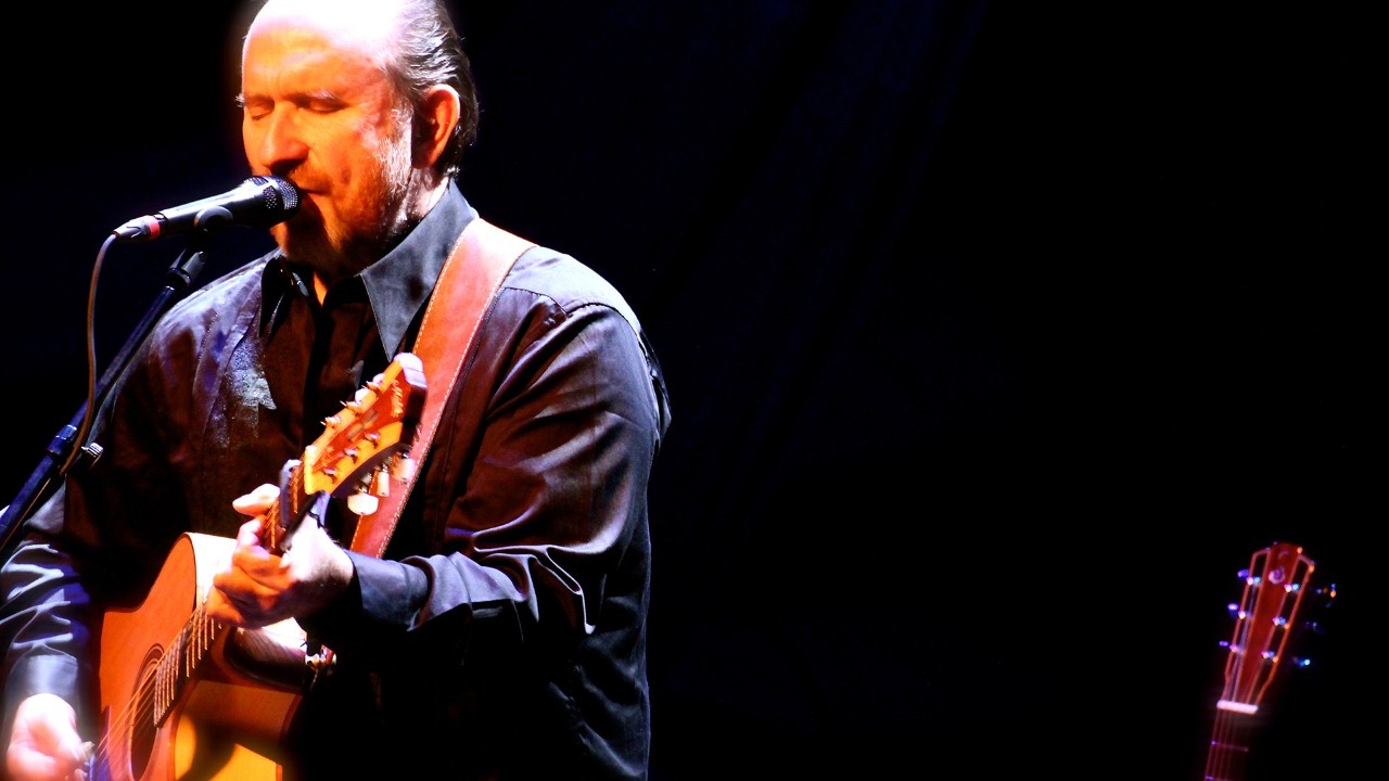 Colin Hay — Photo · live_stage
