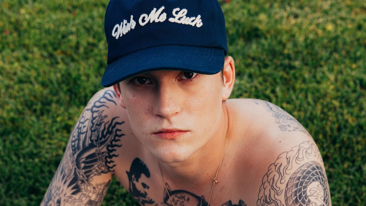 Cameron Whitcomb — Photo