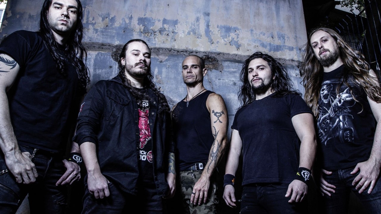 Hibria — Photo