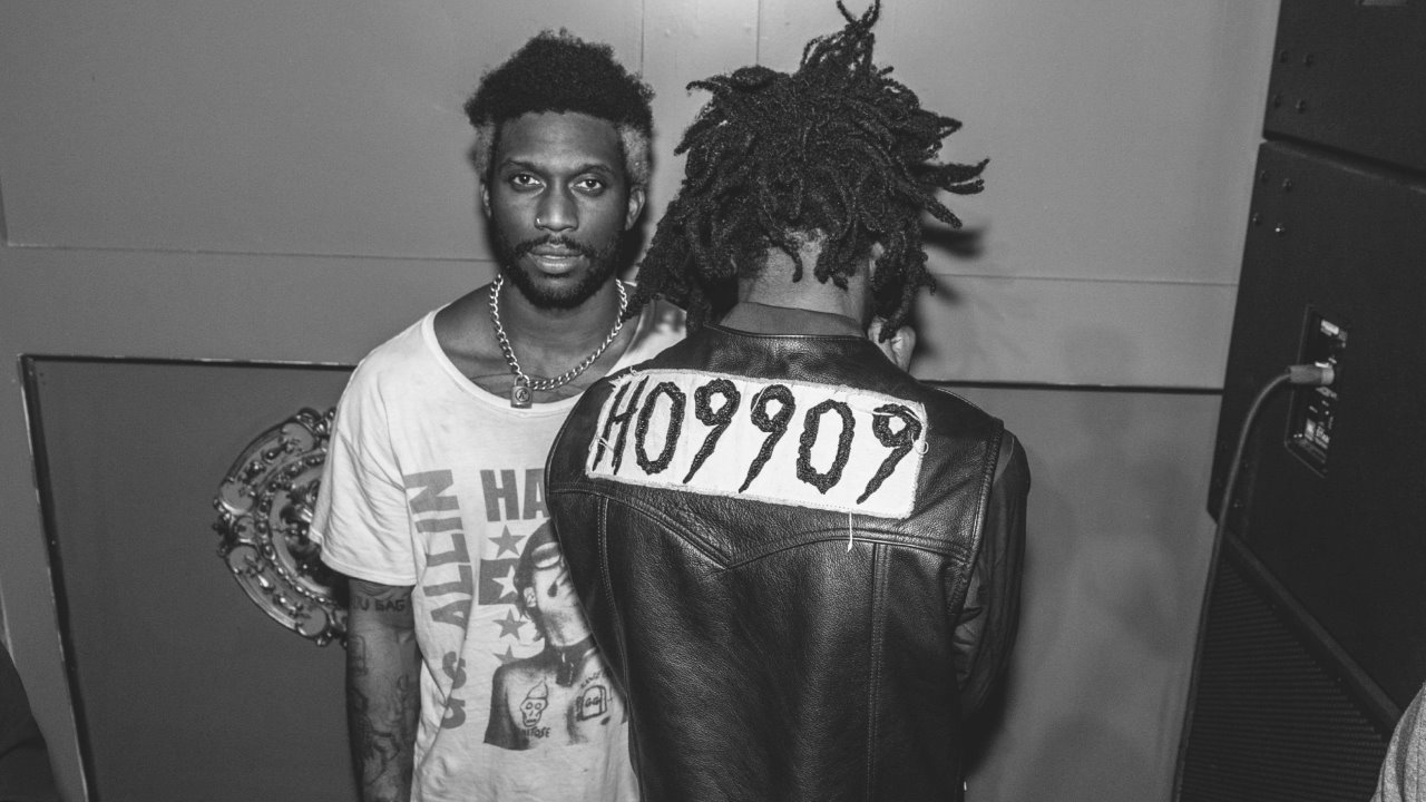 Ho99o9 — Photo
