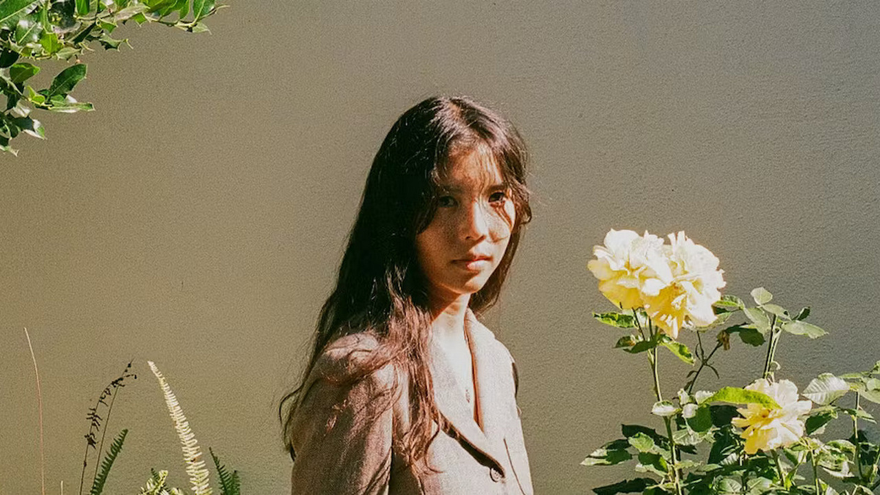 Ana Roxanne — Photo