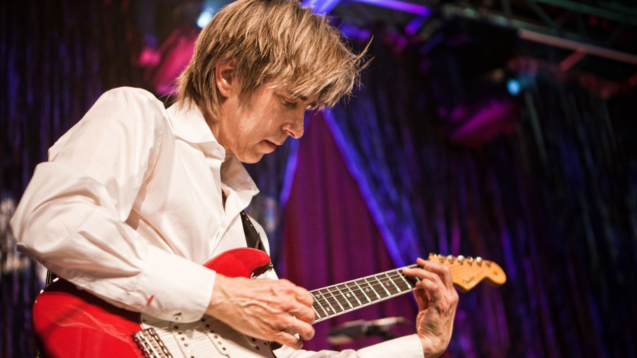 Eric Johnson — Photo