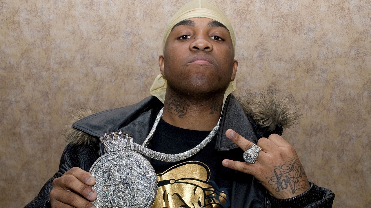 Mike Jones — Photo
