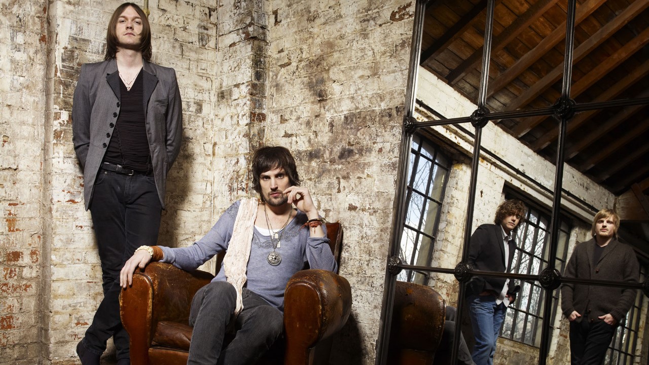 Header Banner Kasabian