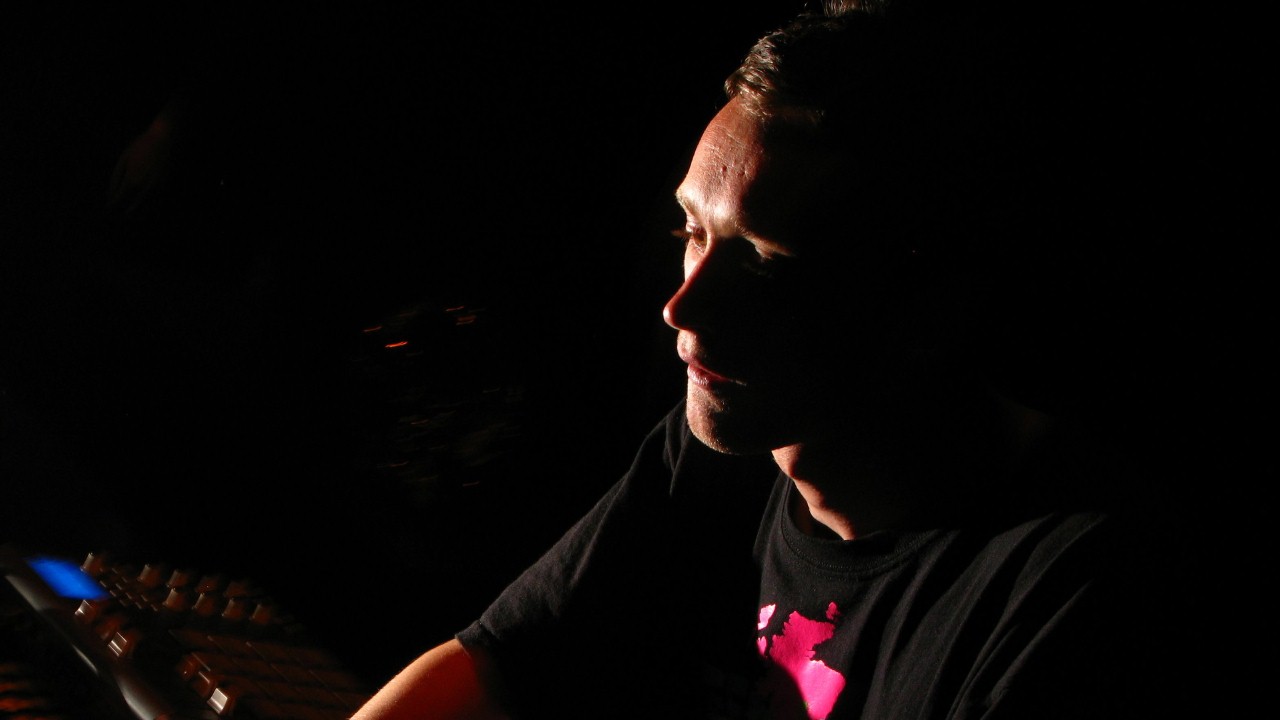 LORN — Photo