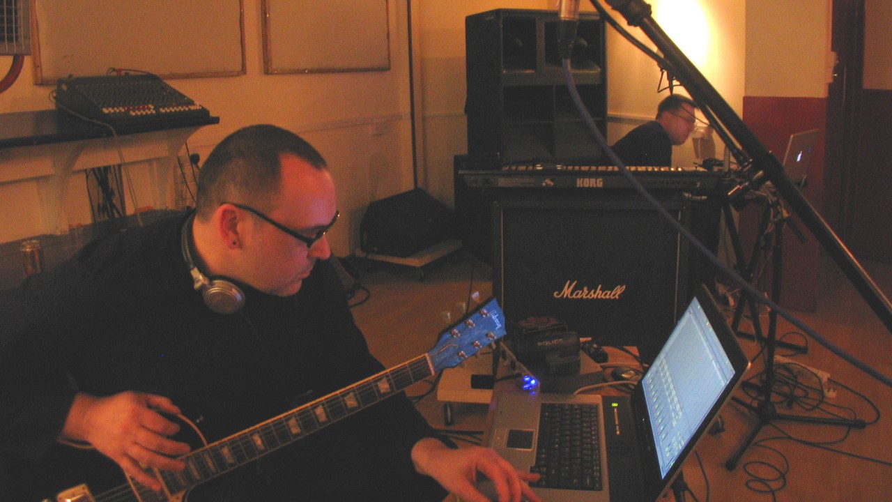 Marconi Union — Photo