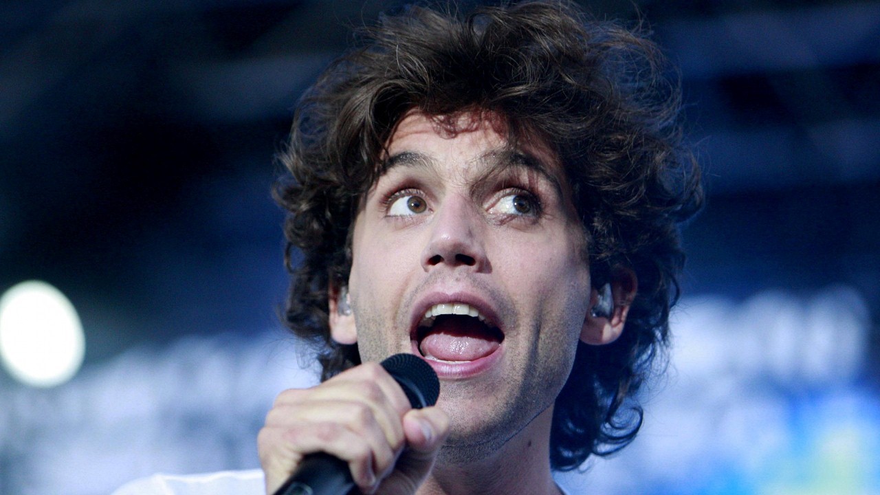 Header Banner Mika