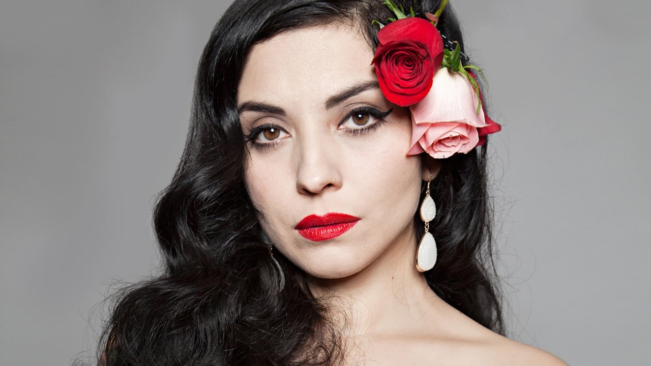 Mon Laferte — Photo