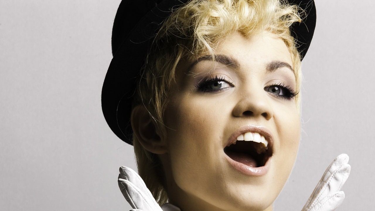 Header Banner Nina