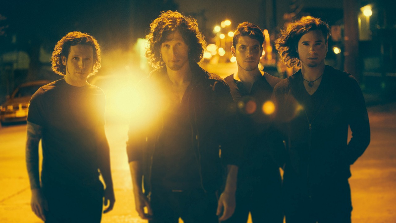 Header Banner NOTHING MORE