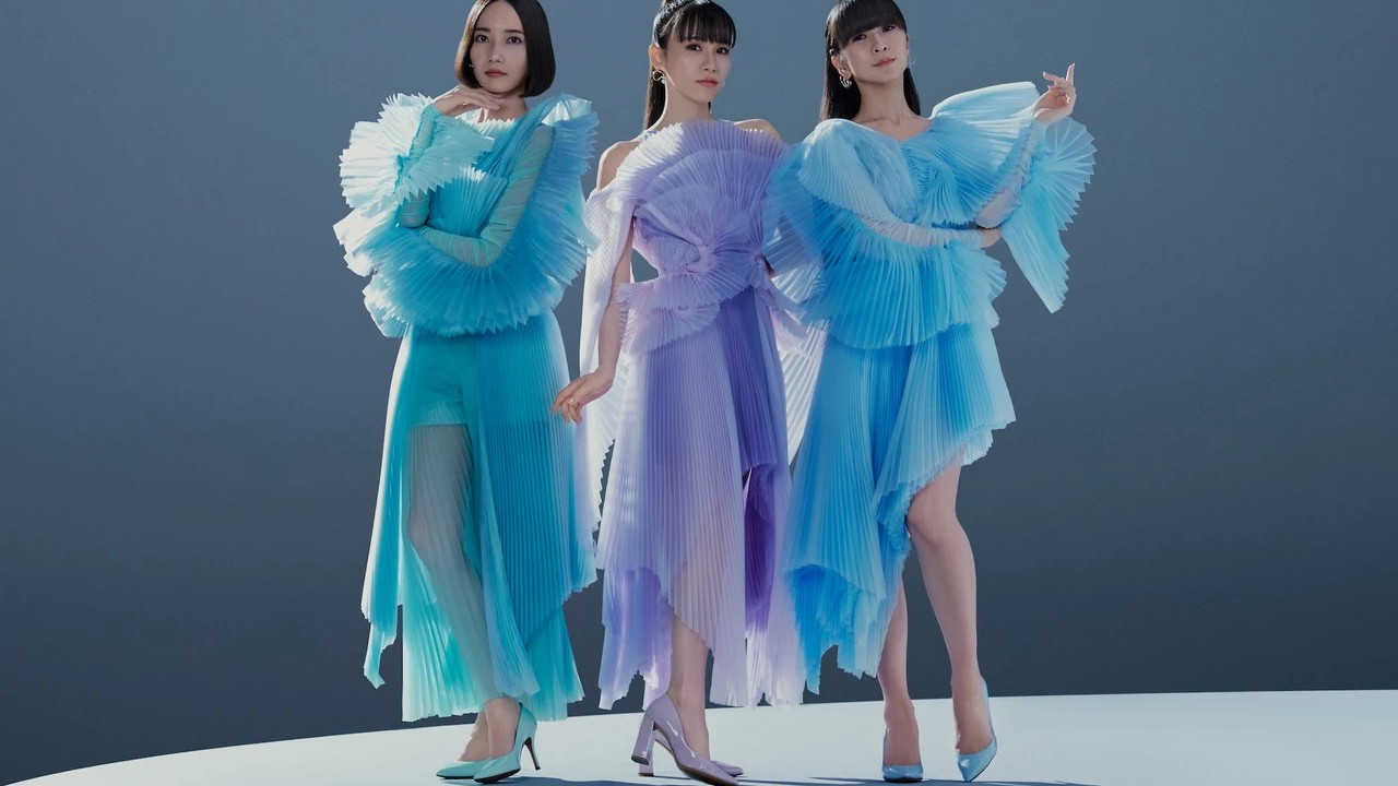 Perfume — Photo