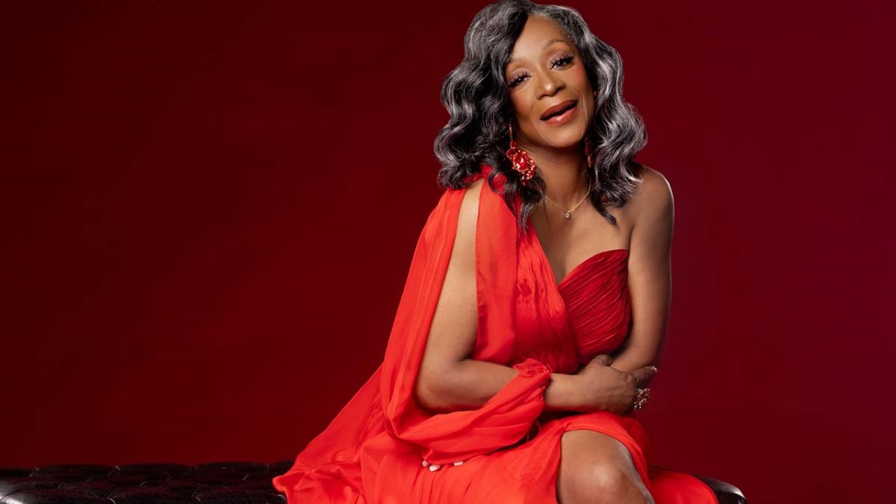 Regina Belle
